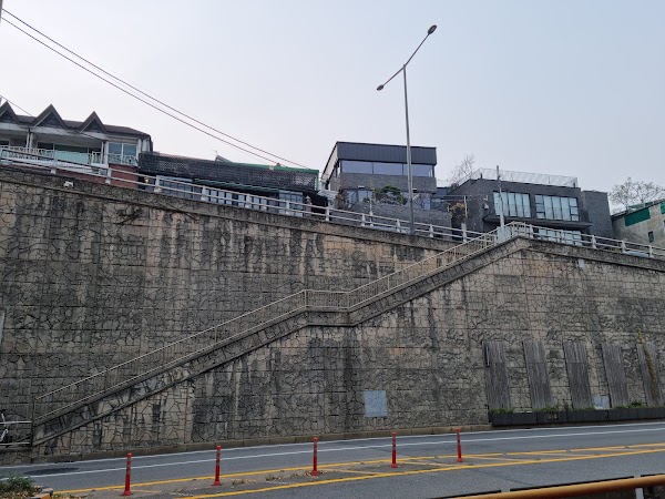 Jahamun Tunnel 'Parasite' Filming Point 1