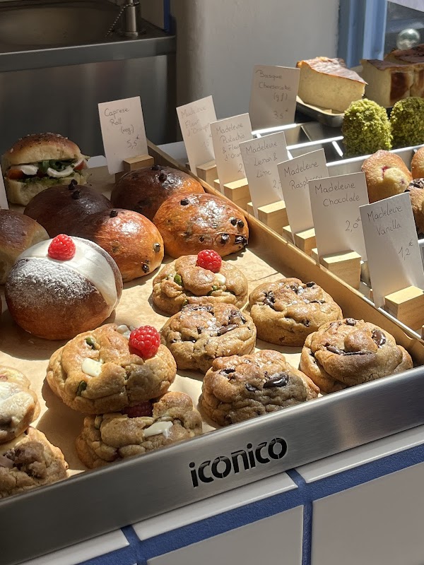 Iconico 4