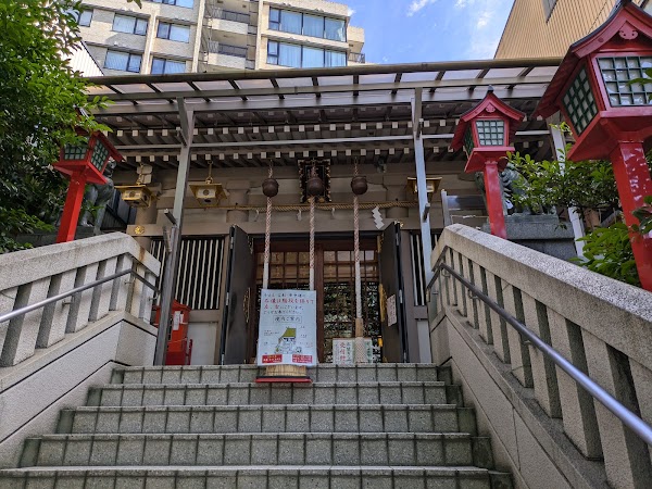 Jūban Inari-jinja Shrine 4