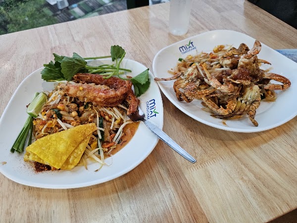 Mixt Food Court 5