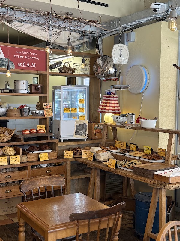 Kims Deli Market 4