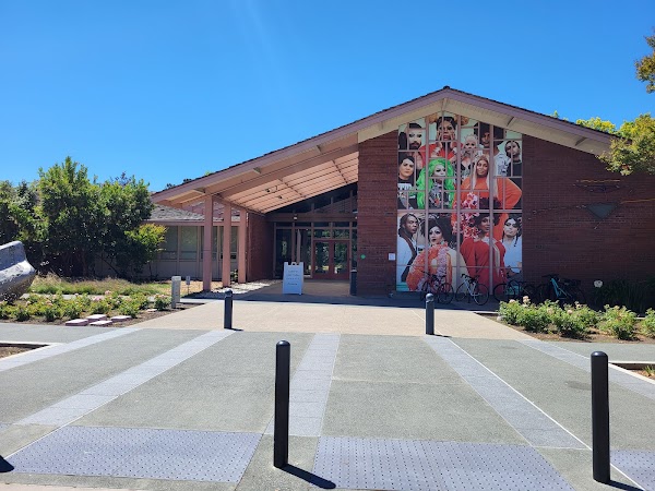 Palo Alto Art Center 1