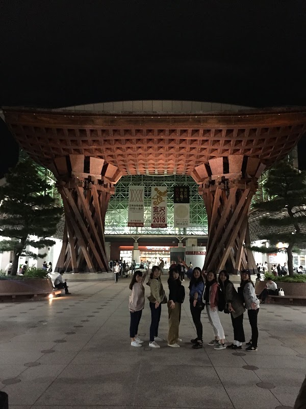 Kanazawa Station 2