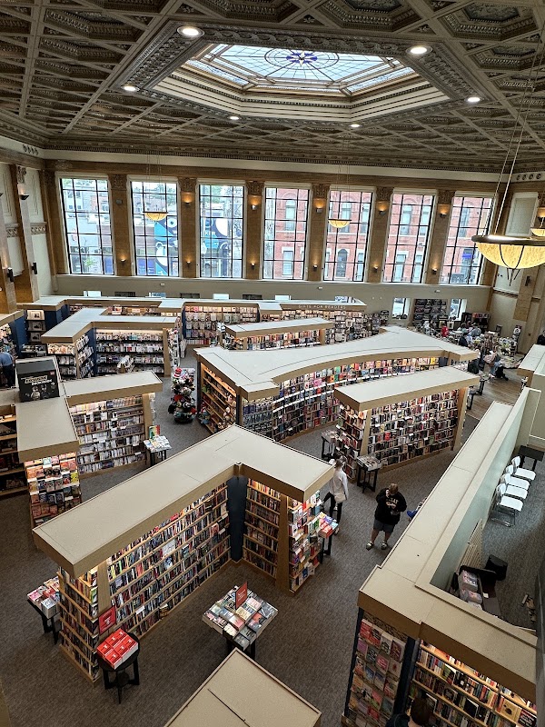 Barnes & Noble 2