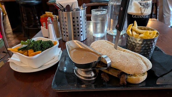 Gus O'Connor's Pub 3