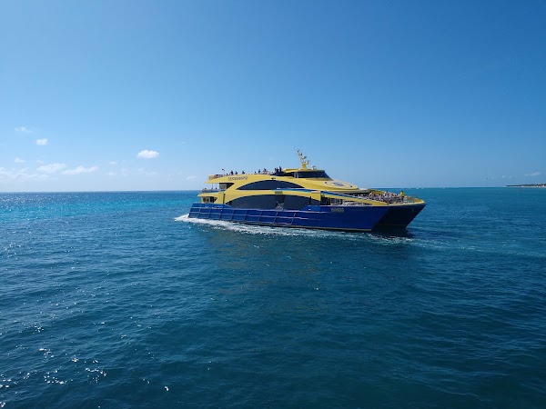 Ferry Cozumel 3