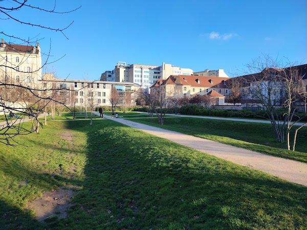 Jardin Catherine-Labouré 2