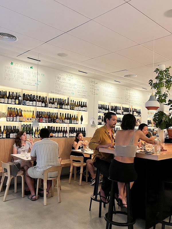 Viblioteca - bar de vins i formatges | Gràcia 5