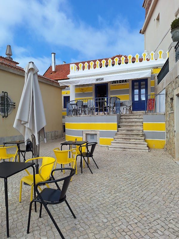 Café Joyeux Cascais 1