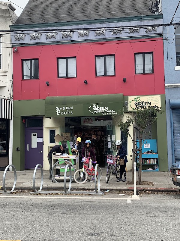 Green Apple Books on the Park