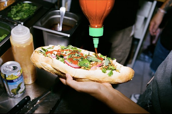 Bánh mì 24 3