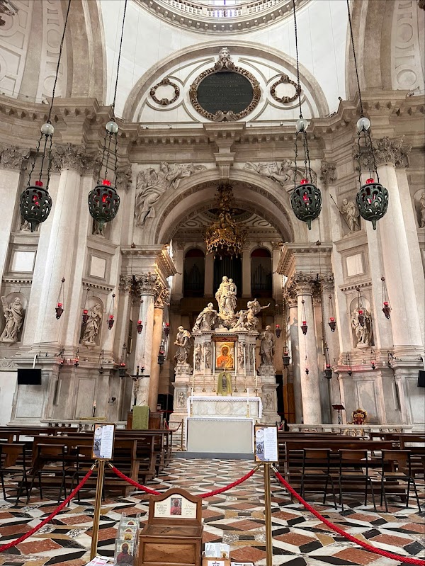 Basilica di Santa Maria della Salute 3
