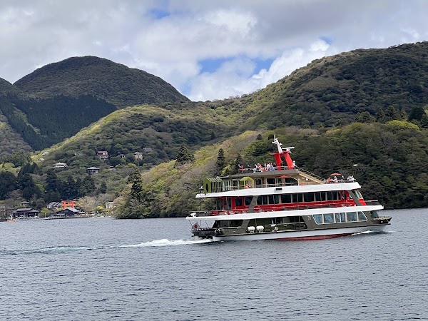 Lake Ashi 2