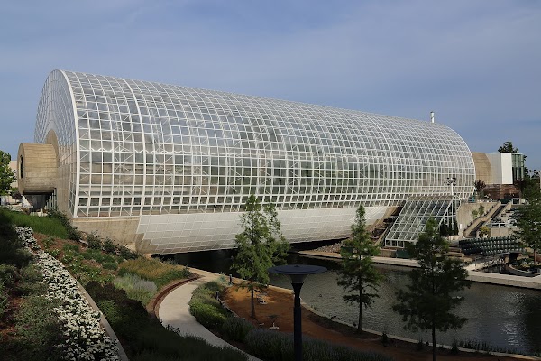 Crystal Bridge Tropical Conservatory 4