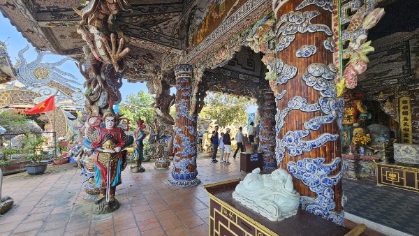 Linh Phuoc Pagoda 2