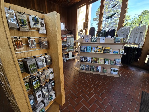 Redwoods National and State Parks-Crescent City Information Center 3