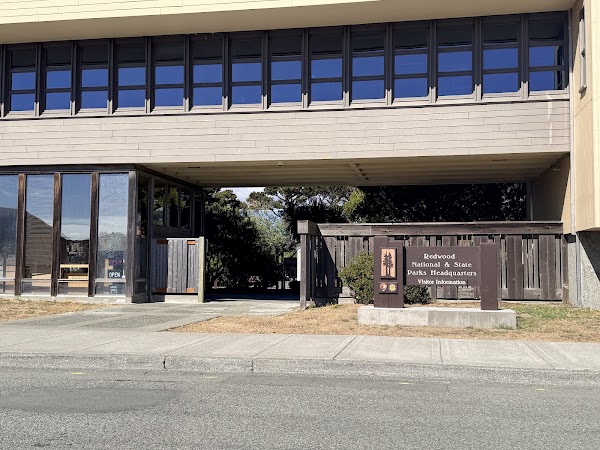 Redwoods National and State Parks-Crescent City Information Center 2