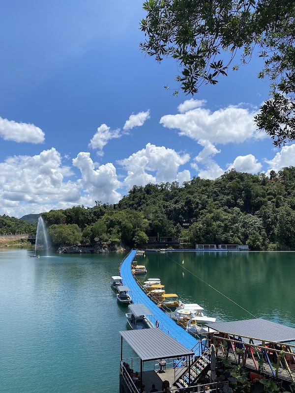 Tasik Biru