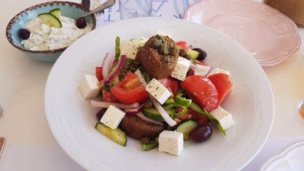 Aperanto Galazio Cuisine bar - Ornos Beach 5