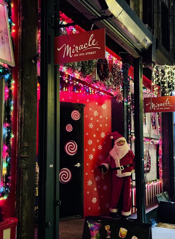 Miracle on Ninth St 3