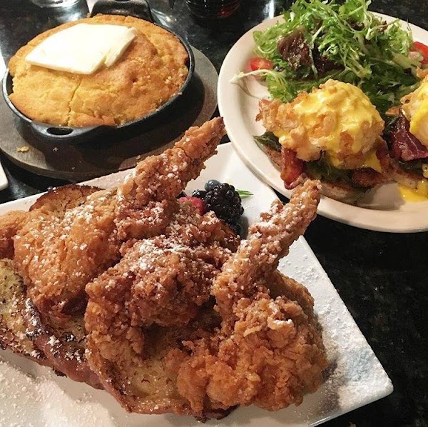 Lucille's 5
