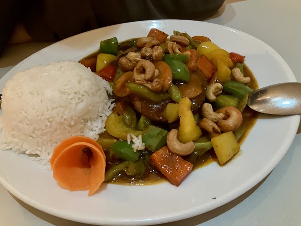 VEGEFARM Restaurant 3