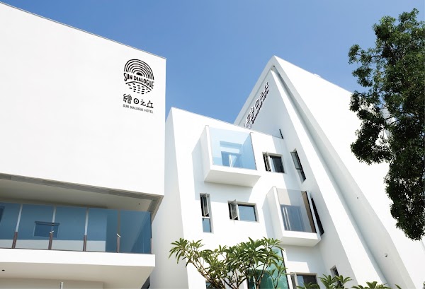 Sun Dialogue Hotel