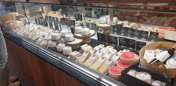 Fromagerie Le Meunier 르므니에 프랑스 치즈 전문점 2