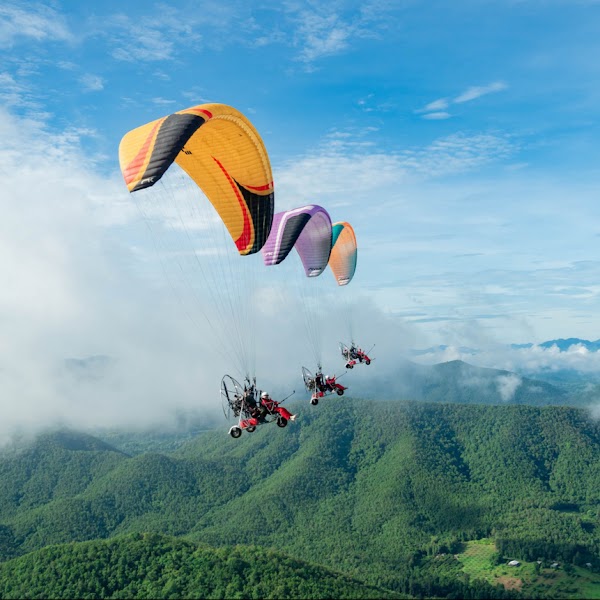 BLUE SKY : PARAMOTOR CHIANGMAI พารามอเตอร์ เชียงใหม่