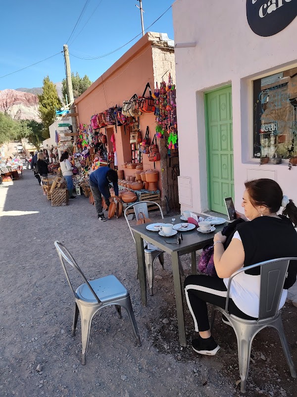 Feria Artesanal de Purmamarca 3