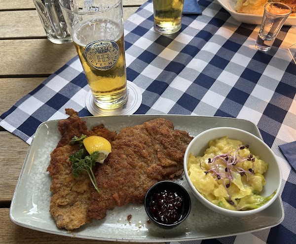 Hofbräukeller 4