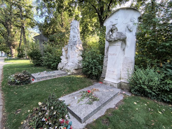 Central Cemetery 2