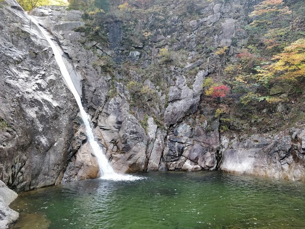 Yukdam Falls