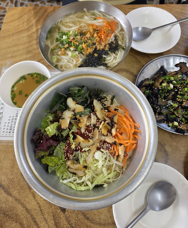 평대성게국수 Pyeongdae Seonggye Guksu Noodle Restaurant 2