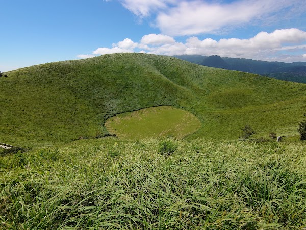 Mount Omuro Climbing Chairlifts 2