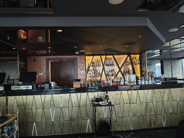 Panorama Sky Bar 2