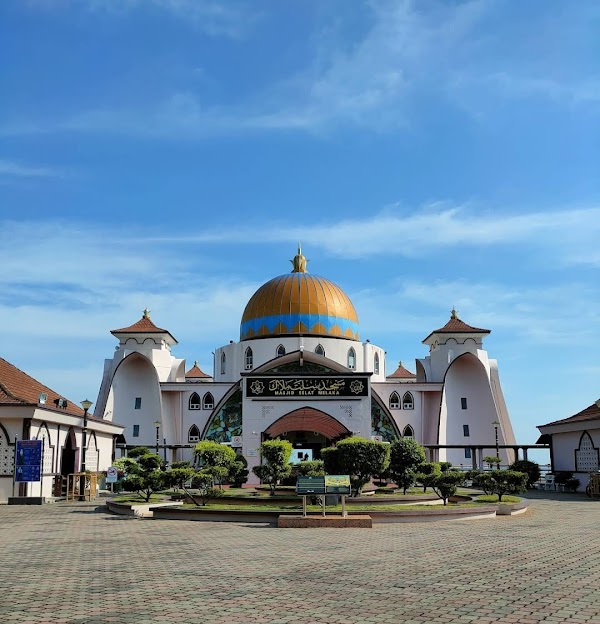 Masjid Selat Melaka 5