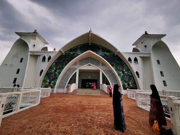 Masjid Selat Melaka 3