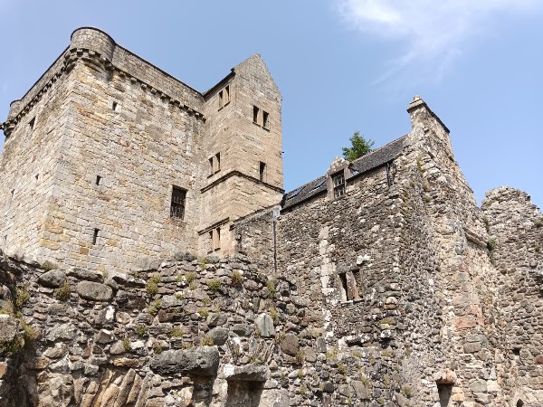 Castle Campbell 3