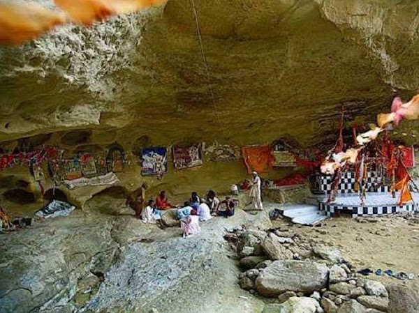Shaktipeeth Shri Hinglaj Mata Mandir