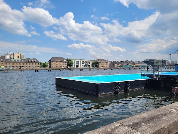 Badeschiff | Freizeit Bad