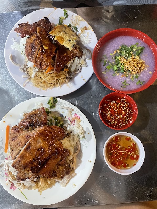 Cơm Tấm cầu Calmette 5