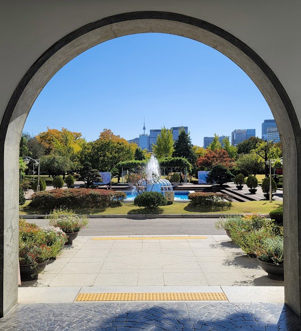 Jeongdok Public Library 3