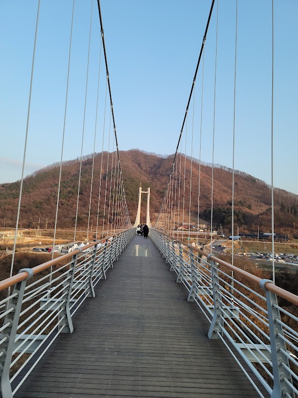 Pocheon Hantan River Sky Bridge 1