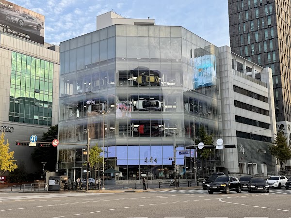 Hyundai Motorstudio Seoul 2