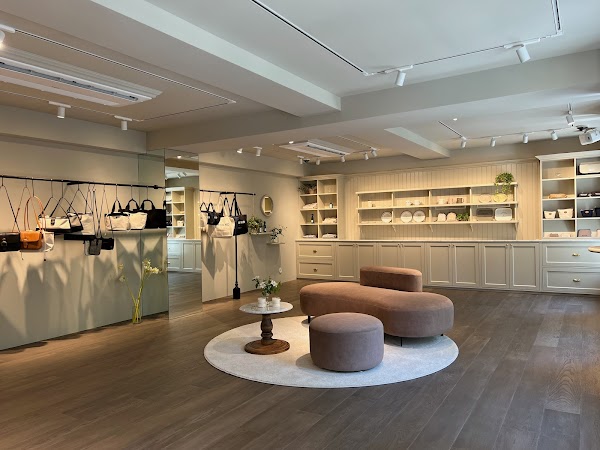 Depound Showroom 2