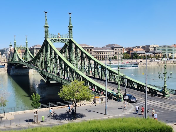 Liberty Bridge 3