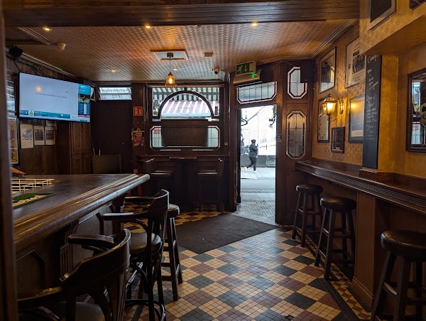 Canty's Bar 2