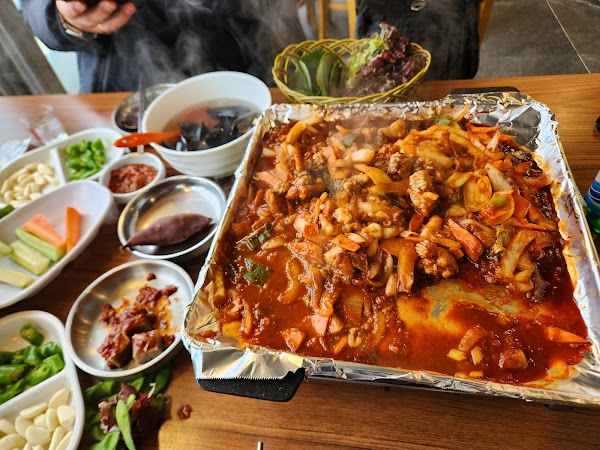 Busan Hoetjip 4