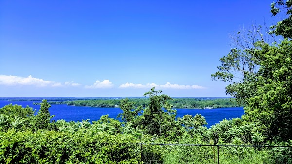 Lake on the Mountain Provincial Park 4